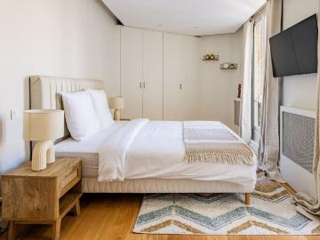 Charming 1BR Apartment with AC in Paris 17th
