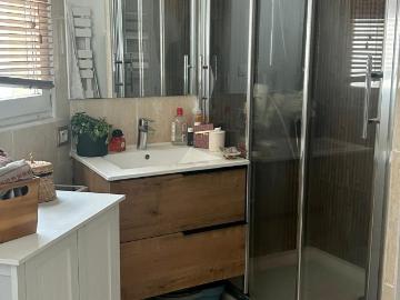 Charming 1BR flat in 18e near montmartre, Paris Amsterdam Apartments for Rent