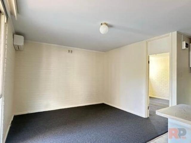 Charming 1st Floor Apartment