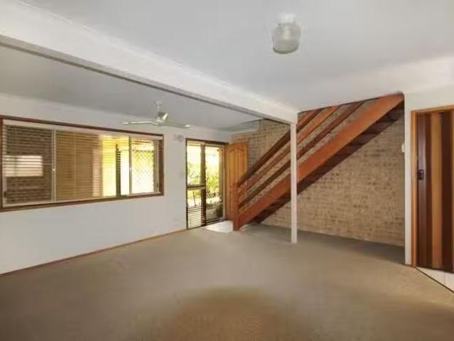 Nice 2/3 Arwen Street, Maroochydore, QLD 4558