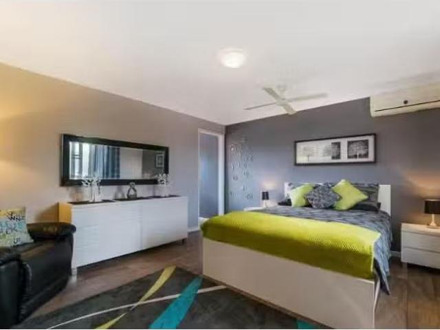 Cozy 23 Hilliger Road, South Penrith House for rent Listed by.