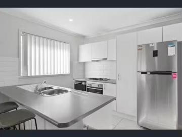 For Rent! 23 Nigella Circuit, HAMLYN TERRACE House for rent L.