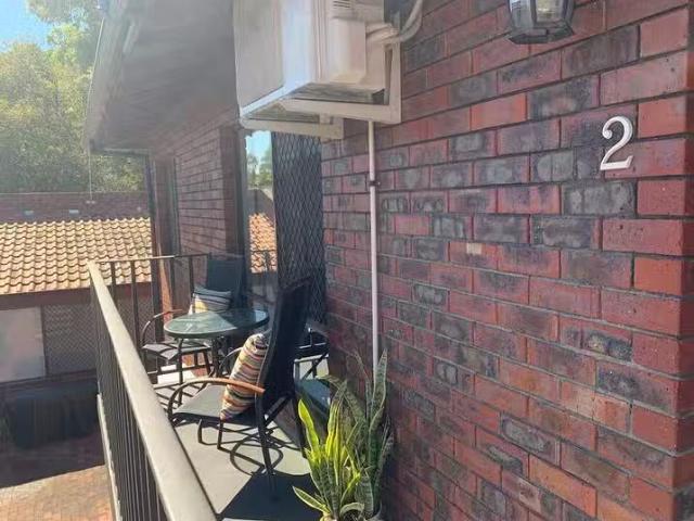 Rental! 2/3 Princess Road, Crawley, WA 6009