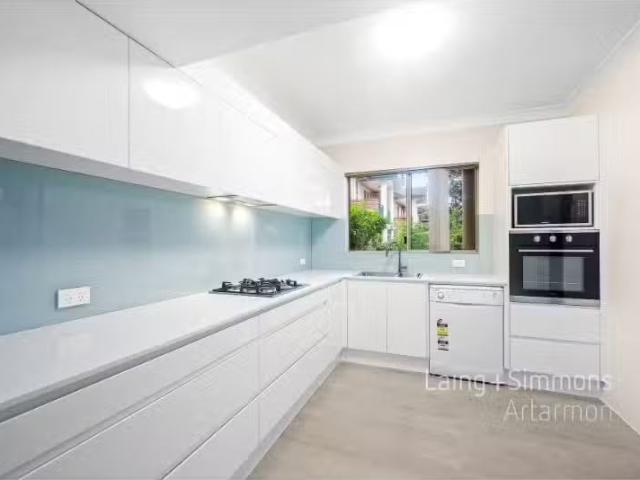 Deal! 20/19 21 Milner Road, Artarmon Townhouse for rent Liste.