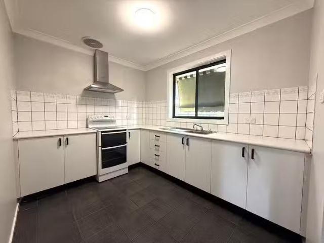 Just in! 20/3A Sam Place, Young, NSW 2594