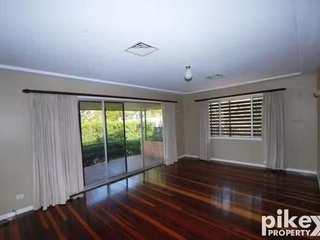 Rental! 208 Victoria Avenue, Margate, QLD 4019