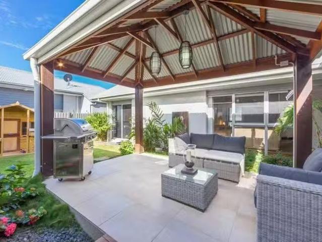 Deal! 20 Brook Street, Wakerley, QLD 4154