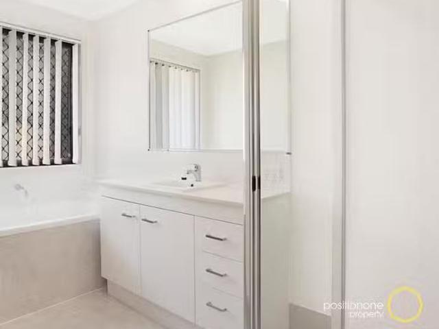Rental! 20 Hinton Crescent, Mango Hill, QLD 4509
