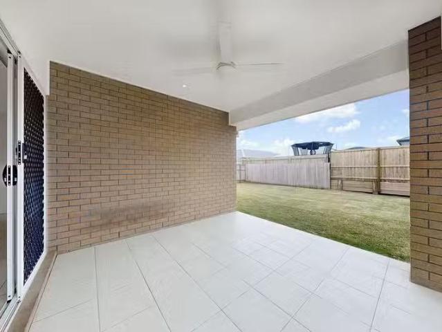 New 20 Langland Circuit, WALLOON, QLD 4306 House for Rent