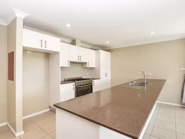 Just in! 20 Molloy Drive, Orange, NSW 2800