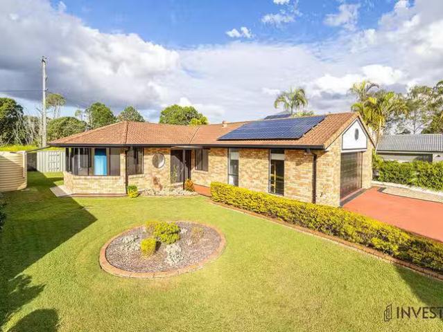 For Rent! 20 Picardie Close, Mansfield, QLD 4122