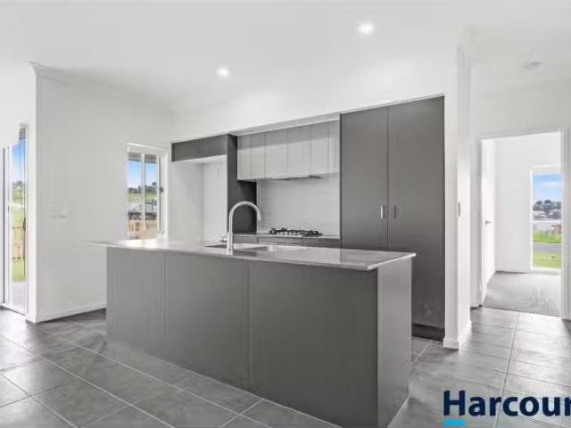 Charming 20a Hartigan Street, CUMBALUM House for rent Listed.