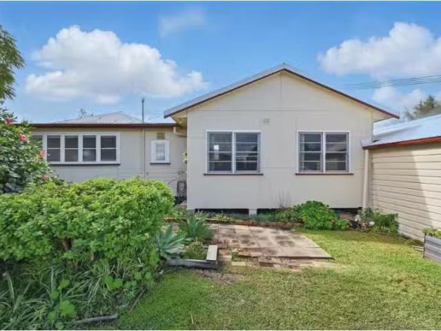 Cozy 2/104 High Street, Wauchope House for rent Listed by Mad.