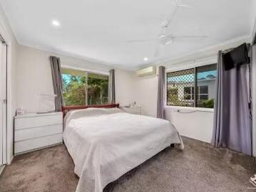 Just in! 2/12 Verdun Street, Tingalpa, QLD 4173
