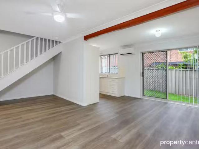 Cheap 2/147 Cox Avenue, Penrith NSW 2750