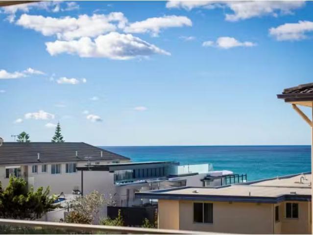 Just in! 21/52 Carrington Parade, Curl Curl Apartment for rent.