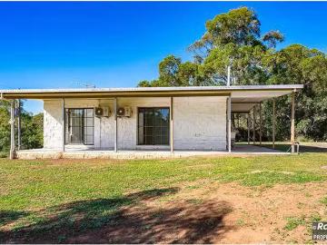 Charming 216 Hoffmans Road, Coowonga, QLD 4702