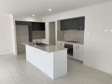 Rental! 2/16 Nickel Street, Pimpama, QLD 4209