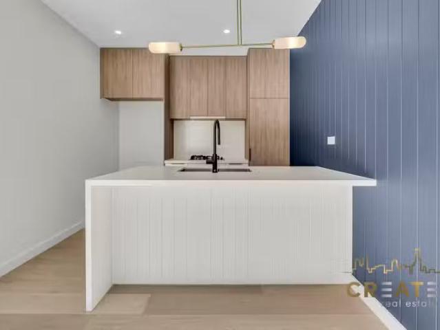 Cozy 2/16 Rowe Street, Maribyrnong VIC 3032