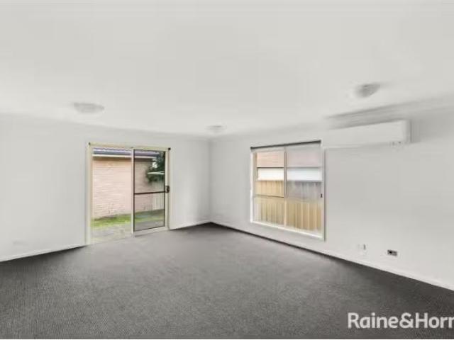 Deal! 2/177 Kings Road, NEW LAMBTON Apartment for rent Listed.
