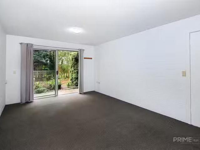 Cozy 2/17 Gloucester Road, Buderim, QLD 4556