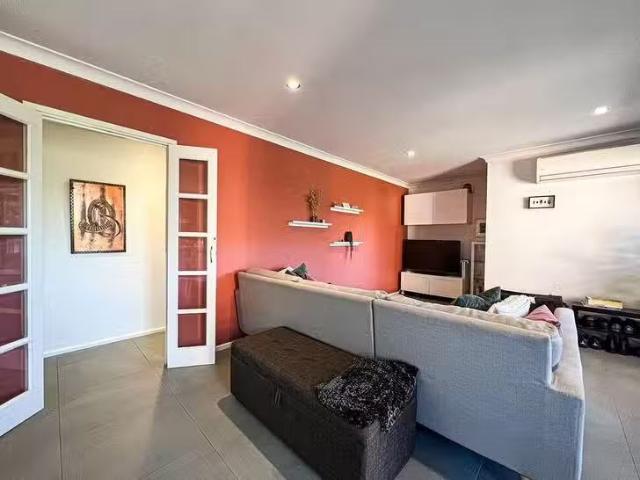 Just in! 21/80 Edgecumbe Street, Como, WA 6152