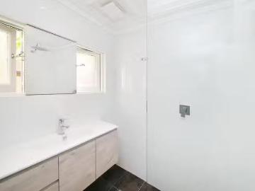 Charming 2/18 Duke Street, Kensington, NSW 2033