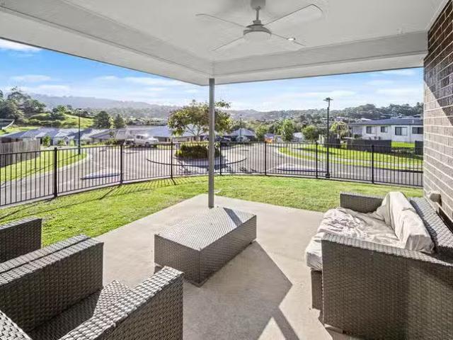 Rental! 21 Altitude Drive, Burnside, QLD 4560