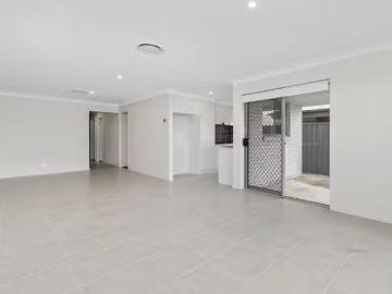 Deal! 21 Bangalay Street, Heddon Greta House for rent Listed.