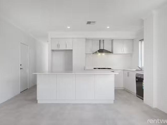 Cheap 21 Bolsover Street, Wellard, WA 6170