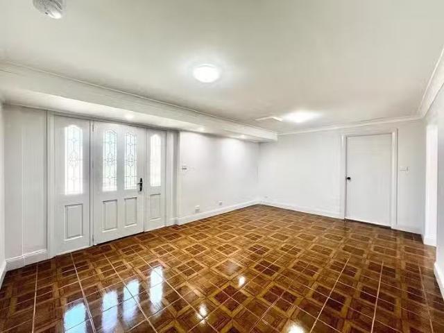 Unique 21 Peridot Close, Eagle Vale, NSW 2558