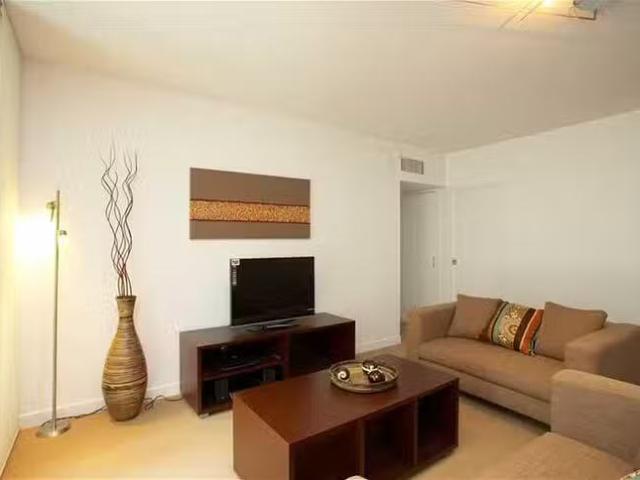 Cozy 2207/40 Merivale Street, South Brisbane, QLD 4101