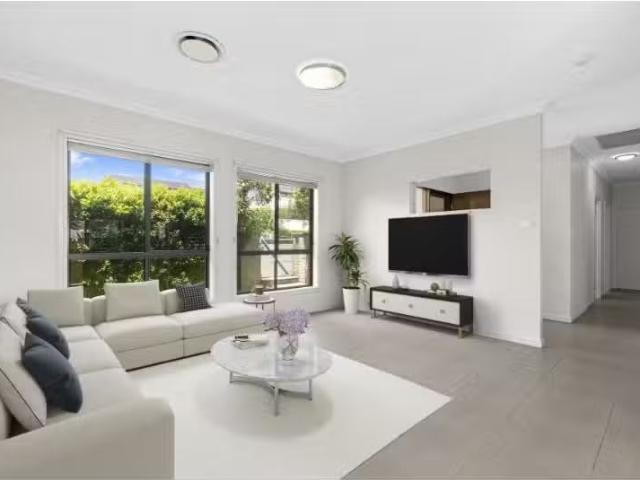 Unique 2/266 Willarong Road, Caringbah South Apartment for ren.