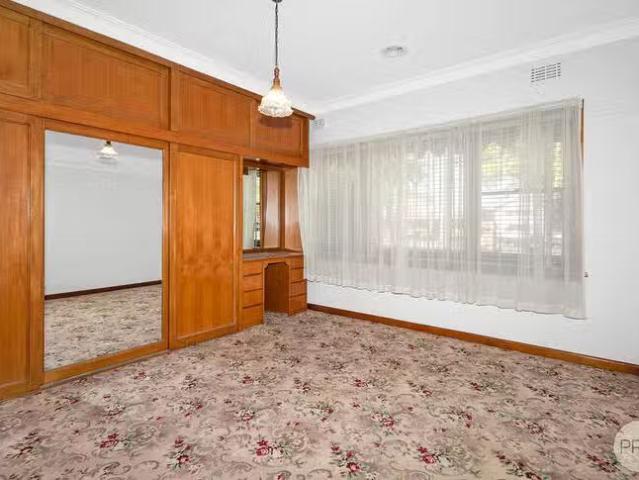 Rental! 22 Talbot Street South, Ballarat Central, VIC 3350