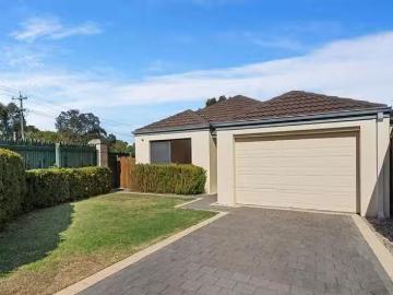 For Rent! 22 The Fairways, The Vines, WA 6069