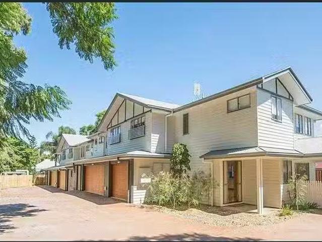 For Rent! 2/2 Walton Street, North Toowoomba, QLD 4350