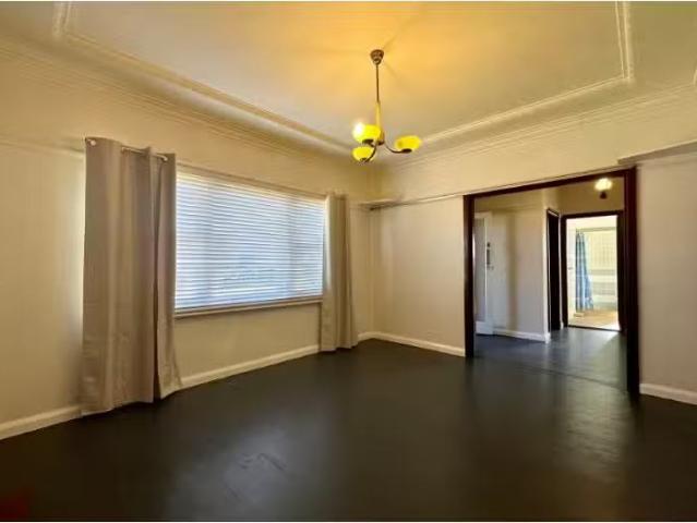 Cheap 22 Caldwell Avenue, Tarrawanna House for rent Listed by.