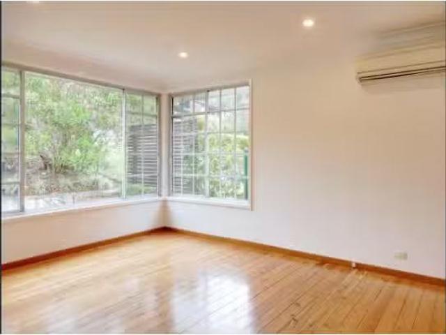 Rental! 22 Hasluck Drive, Rankin Park House for rent Listed b.