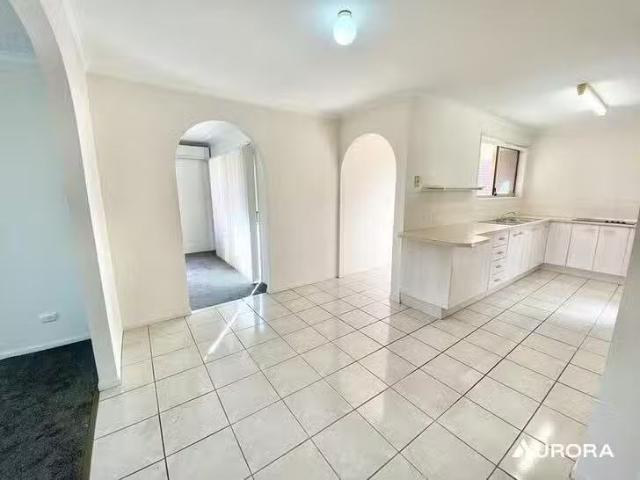 Cheap 2/34 36 Waterloo Street, Cleveland, QLD 4163