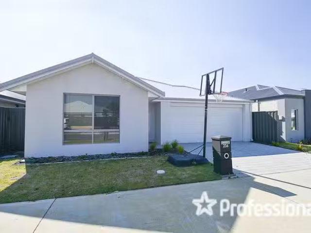 Just in! 236 Badgerup Avenue, Lakelands, WA 6180