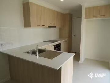 Charming 2/37 Miamax Place, Logan Reserve, QLD 4133