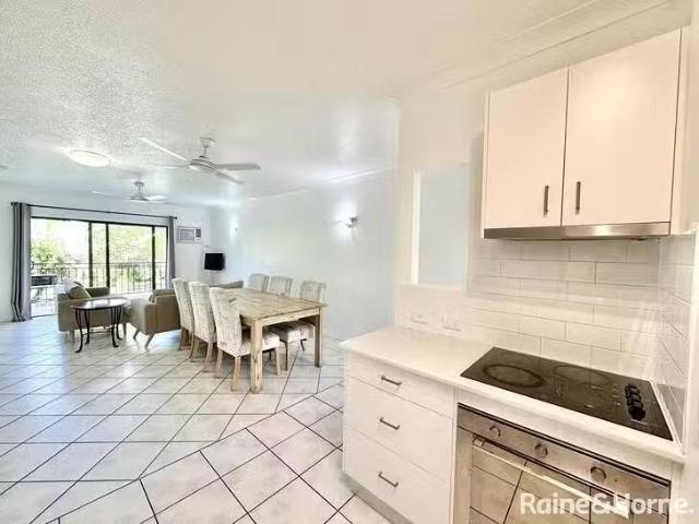 Nice 2/39 Davidson Street, Port Douglas, QLD 4877