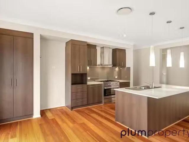 Charming 27 Kenmore Road, Kenmore, QLD 4069