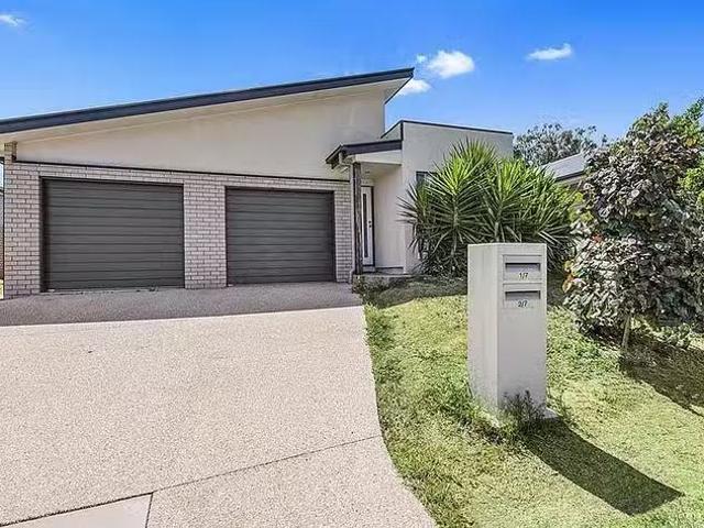 Cheap 2/7 Lexi Street, Glenvale, QLD 4350