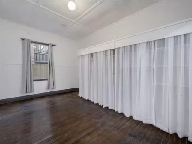 Rental! 2/45 Belmore Street, Adamstown Apartment for rent Lis.