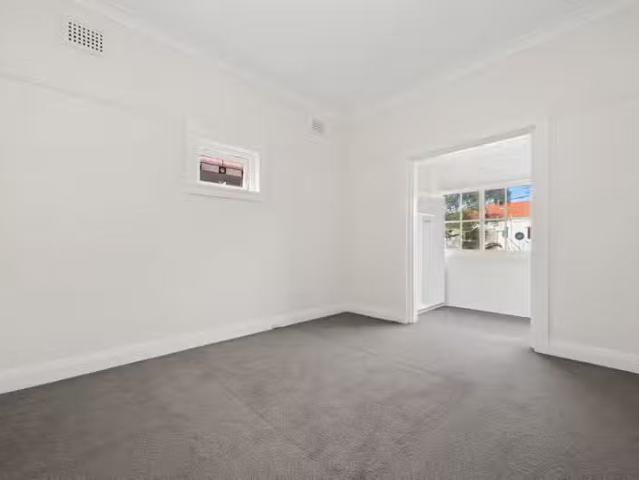 Nice 2/45 Glenayr Avenue, BONDI BEACH, NSW 2026 Apartment fo.