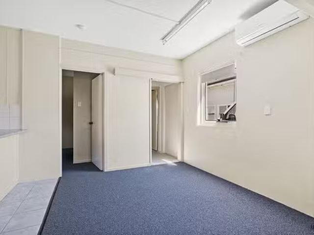 Cheap 2/48 Venice Street, Mermaid Beach, QLD 4218