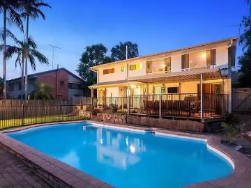 Charming 24 Buffalo Street, Riverhills, QLD 4074
