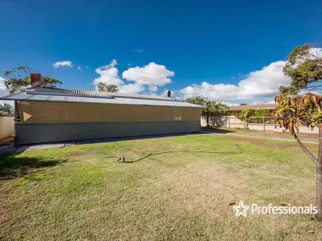 Deal! 24 Gorgon Road, Sunset Beach, WA 6530