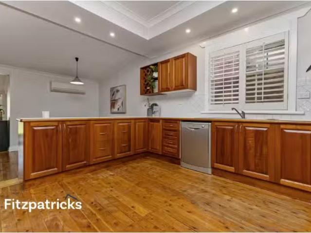 For Rent! 24 Oates Avenue, Wagga Wagga House for rent Listed.
